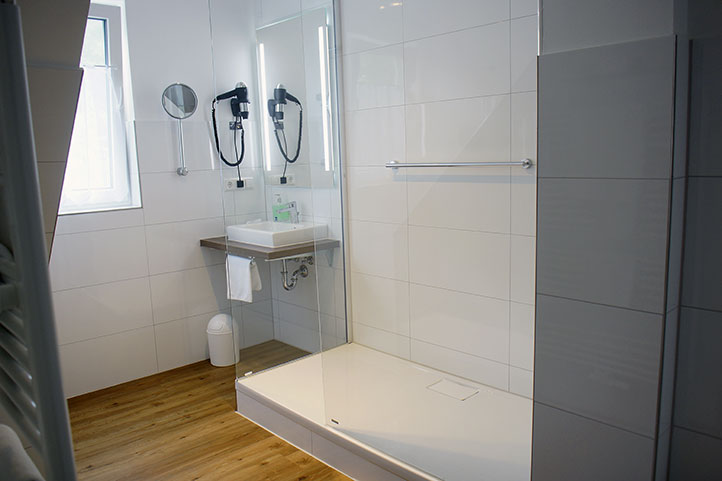 Hotel Brackstedter Mühle Wolfsburg - Suite Bad
